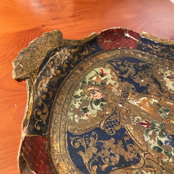 Antique Florentine Wood Tray - Picture 3 of 5